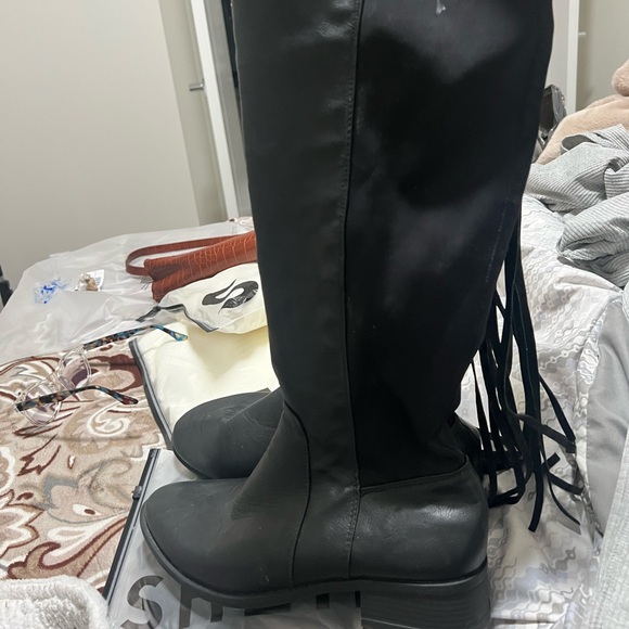 Leather Boots - Picture 7 of 8